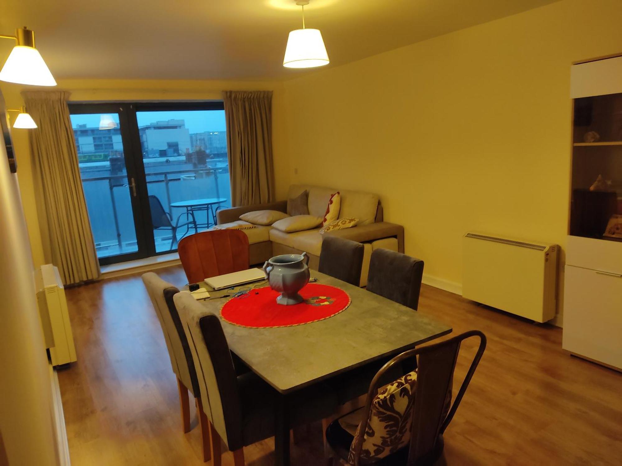Swallows Nest - Spacious Bright Double Bedroom With Ensuite Bathroom Дублин Экстерьер фото